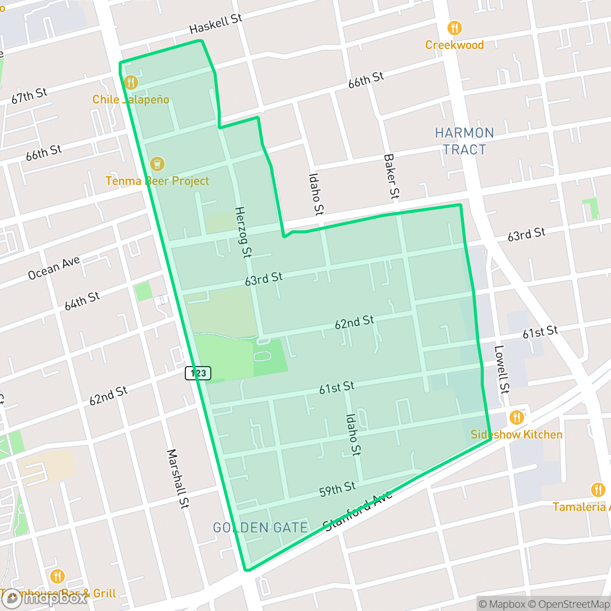 Map showing the location of Paradise Park, Oakland, CA