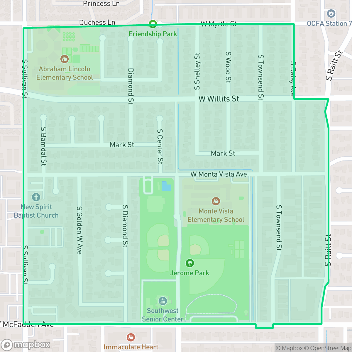 Map showing the location of Bella Vista, Santa Ana, CA